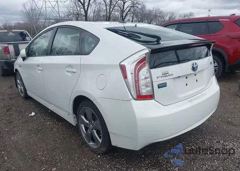 2013 Toyota Prius Three Se из США, поврежденный, VIN JTDKN3DU6D5586849